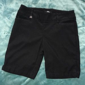 Ladies Callaway golf shorts